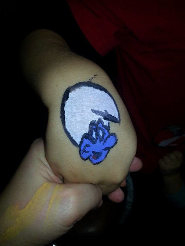 Snazaroo Party Face Paint Smurf on hand